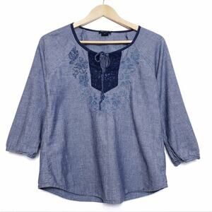 Lucky Brand Chambray embroidered peasant blouse 100% Cotton Size S Small